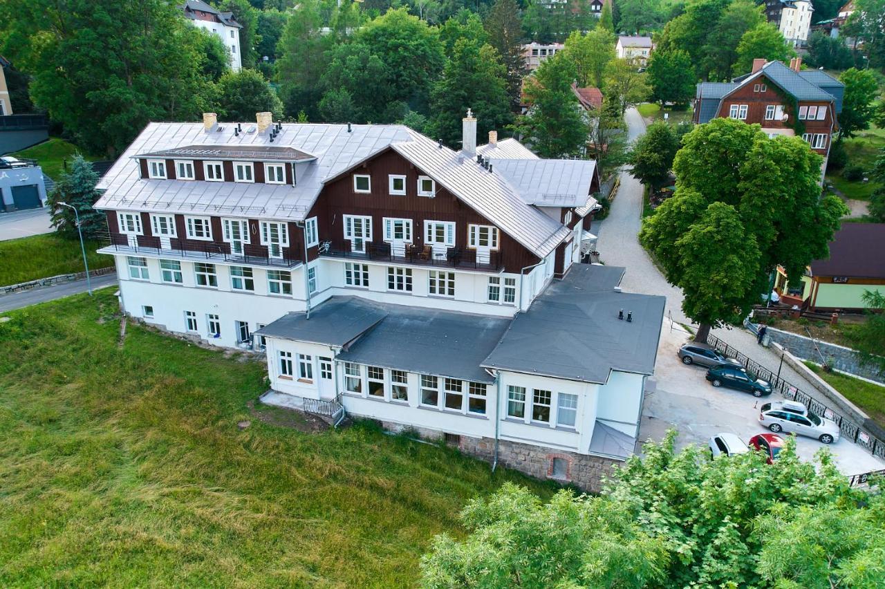 Apartament "Powoli" Z Darmowym Parkingiem Karpacz Exterior photo